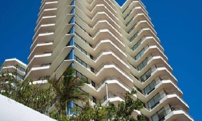 Coolangatta Complejo | COOLANGATTA BEAUTIFUL ABSOLUTE BEACH FRONT APART AVAILABLE 5TH - 12TH JAN 2024