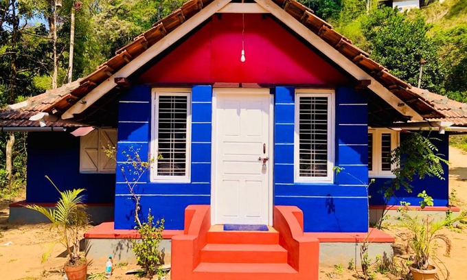 Stuart Hill Casa | VILLAGE STAY