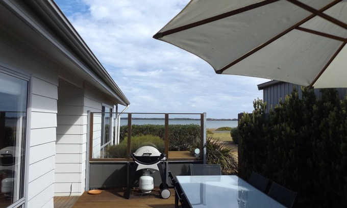 Bonney Casa | Coorong Waterfront Retreat