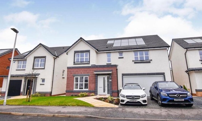 Bishopton Casa | Cop26 4 bedroom detached house