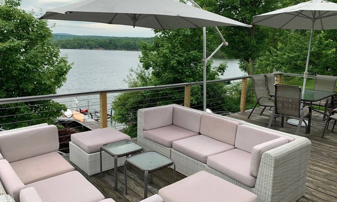 Copake Lake Casa | Copake Lake privada frente al lago, al lado del hoyo 18 de Copake Country Club