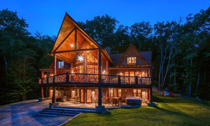 Elk Park Casa | Copperleaf – Eagles Nest's Premier Luxury Lodge