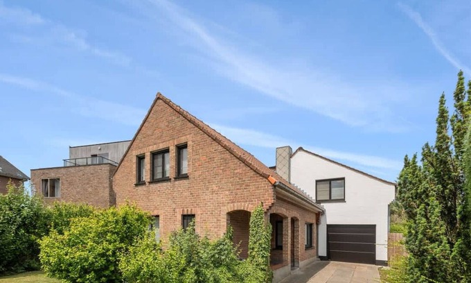 Sint-Andries Casa | Coppietershof-home with garden in historic Bruges