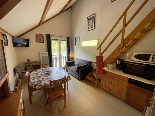 Laveissiere Apartamento | Coquet studio mezzanine exposé sud avec animaux admis - FR-1-787-122