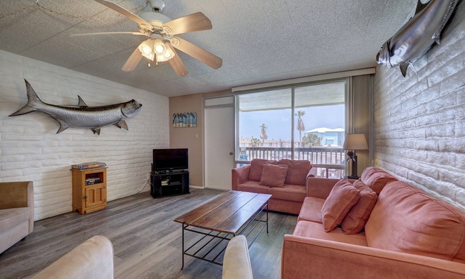 Shibui Sands Condominio | Coral Cay #209 | 3 Bed, 2 Bath