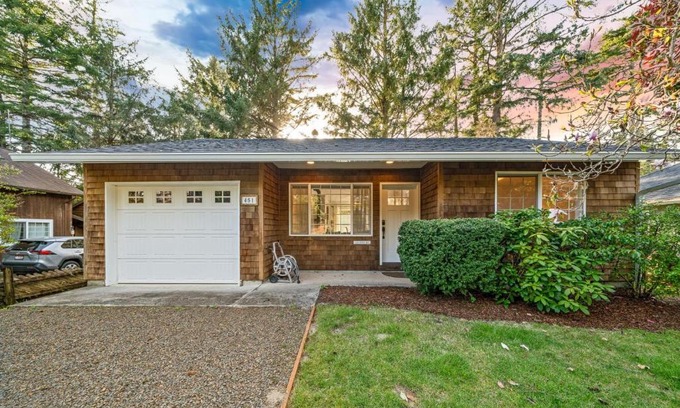Manzanita Casa | Coral Cottage MCA#832