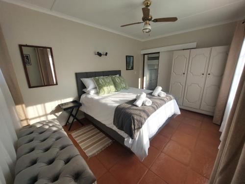 Hilton Casa | Coral Cottage