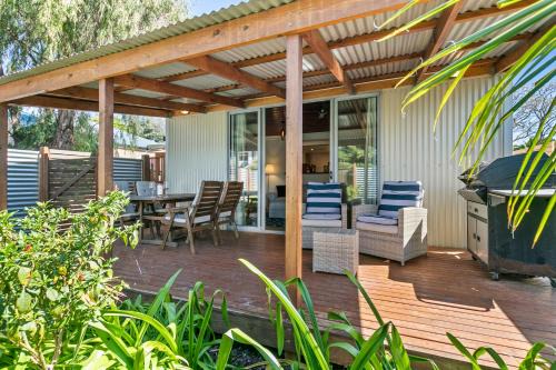 Aldinga Beach Casa | Coral Haven - Aldinga Beach - C21 SouthCoast Holidays