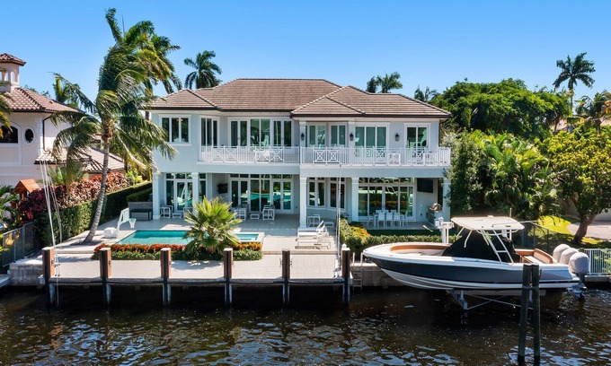 Coral Ridge Casa | Coral Ridge Waterfront Villa