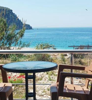 Himare Casa | Coral Rooms Himara