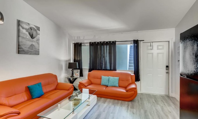 Singer Island Apartamento | Coral Sands 1br/1ba Close 2 Beach!