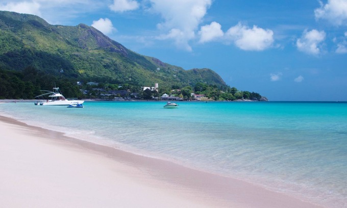 Beau Vallon Hotel | Coral Strand Smart Choice Hotel