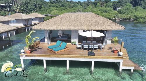 Isla Solarte Casa | CoralBay Bungalows Solarte
