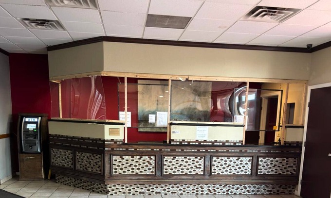 Oklahoma City Hotel | BROADWAY INN & SUITES
