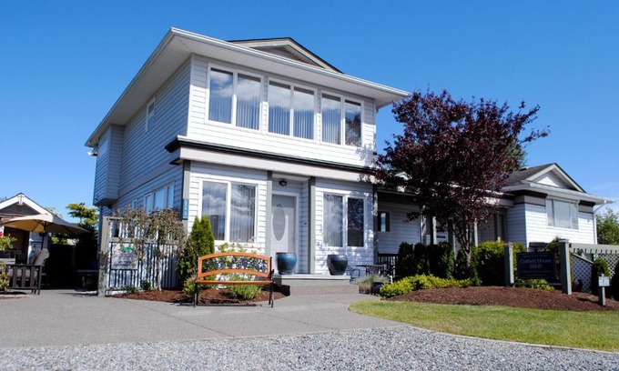Booktown Casa | Corbett House