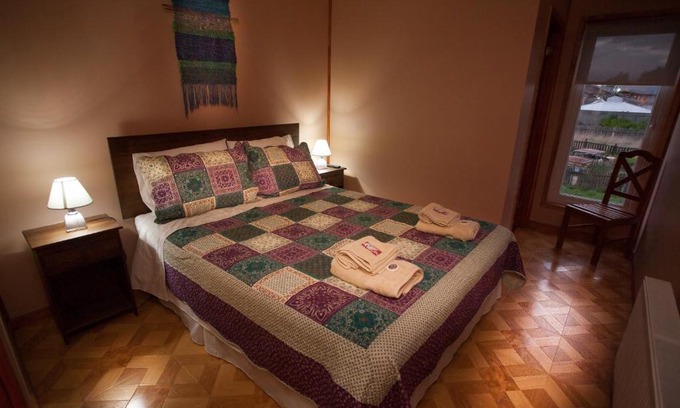 Puerto Natales Hostal | Cordillera Azul