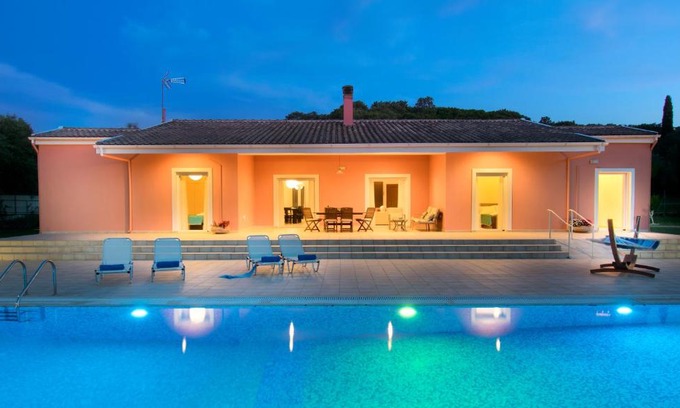 Petaleia Villa | Corfu Erimitis