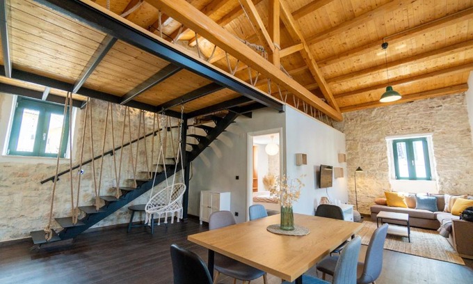 Old Town Apartamento | Corfu Pigeon Nest