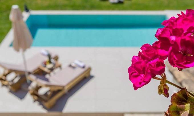 Alepou Casa | Corfu Town Garden House
