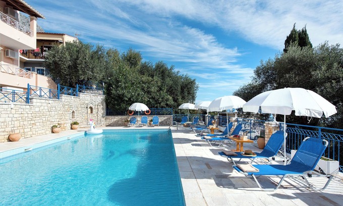 Barbati Apartamento | corfushell sea view apart hotel