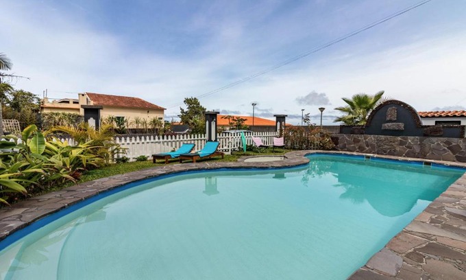 Ponta Delgada Apartamento | Cork House - Fernandes Cottage