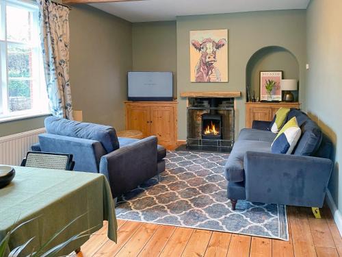 Homersfield Casa | Corner Cottage