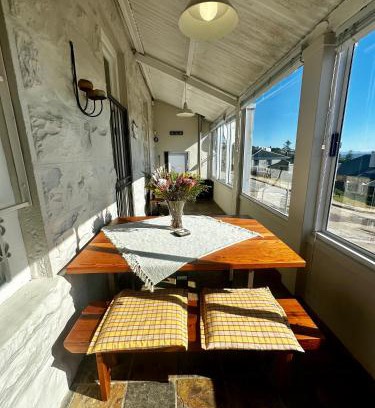 Mossel Bay Apartamento | Corner Cottage on Hill