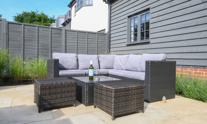 Thorpeness Cabaña | Corner Cottage, Thorpeness