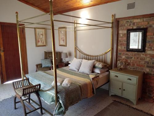 Vredefort Casa | Corner Kort and Allenby