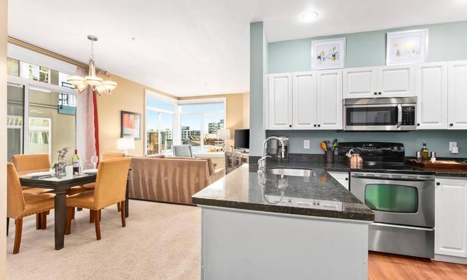 Belltown Apartamento | Corner Unit in the middle of it all - 99 Walkscore