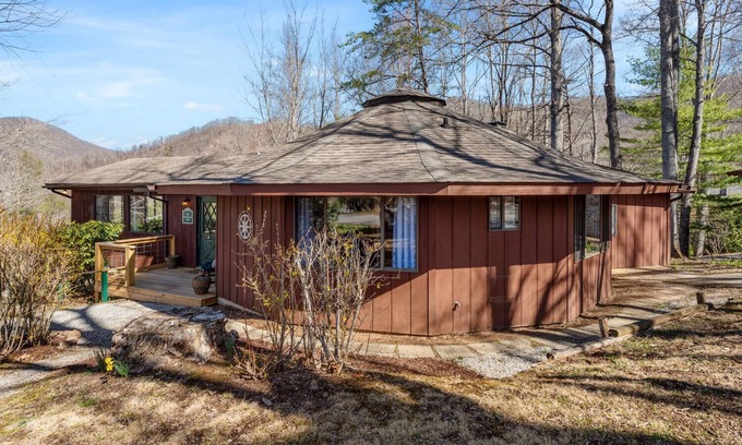 Canton Cabina | Cornerstone Cabin at Springdale