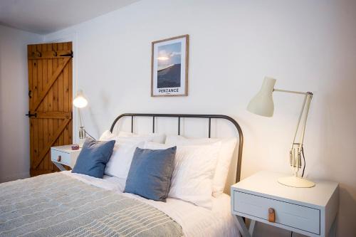Truro Casa | Cornish Cottage - Truro City Centre