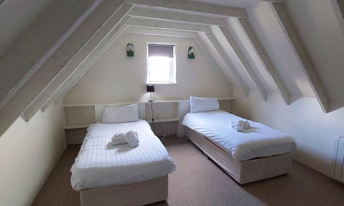 Killinaboy Cabaña | Corofin Lake Cottage No 3