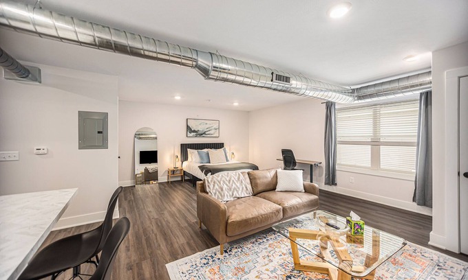 Fulton Heights Apartamento | Corporate Housing for Traveling Professionals - EXTENDED STAYS
