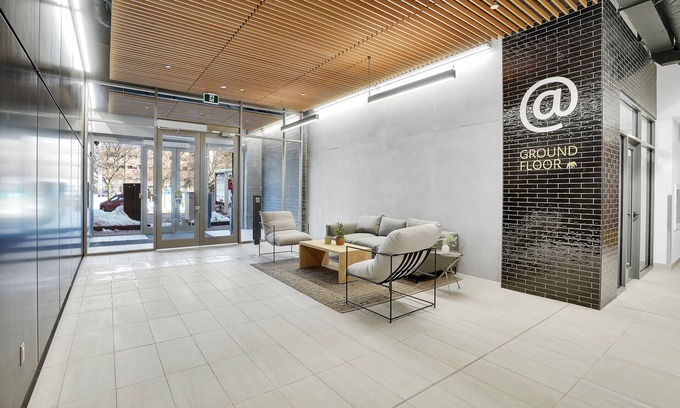 Hintonburg Apartamento | Corporate Stays - Beautiful 2BR - Canvas Lofts