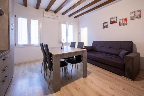Vicenza Apartamento | Corpus Domini Downtown Flat
