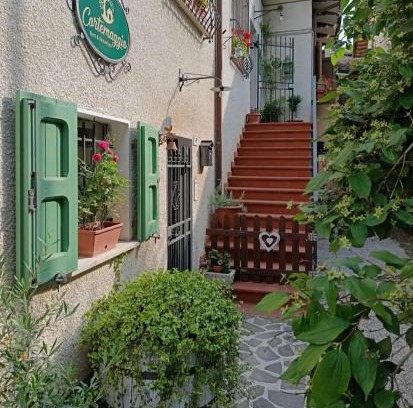 Gualdo Tadino Cama Y Desayuno | Cortemaggio