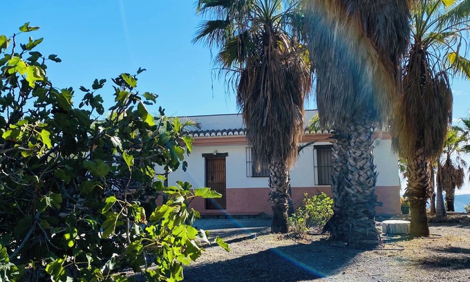 Almuñécar Cabaña | Cortijo Cantalobos