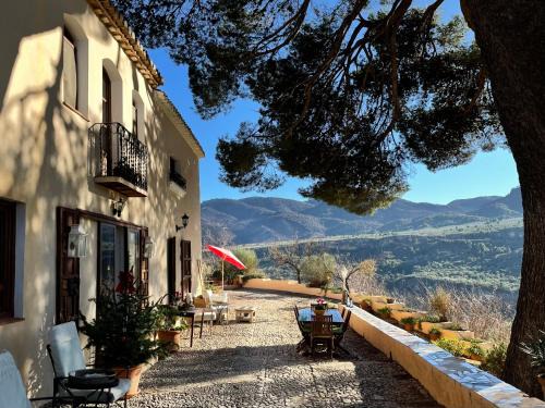 La Loma Cama Y Desayuno | Cortijo El Pino Retreat