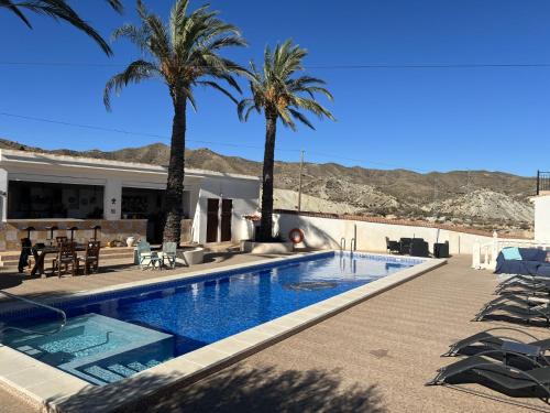 Arboleas Cama Y Desayuno | Cortijo La Cueva