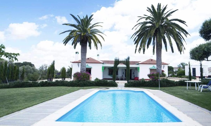 Pedrera Casa | Casa Rural Cortijo Bersocano en Pedrera, Sierra Sur de Sevilla