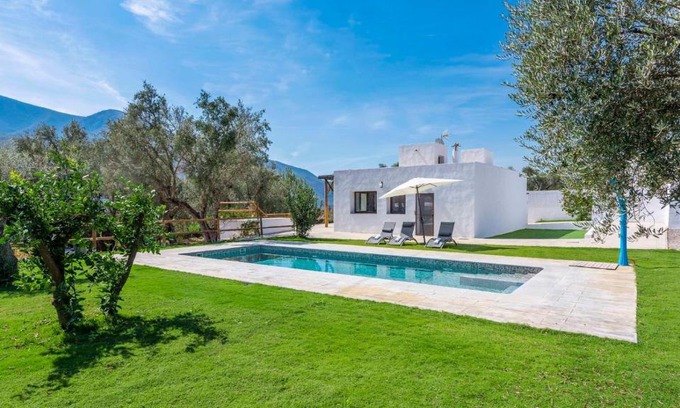 Orgiva Casa | Cortijo Villa Maroma Órgiva by Ruralidays
