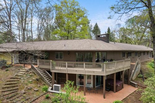 Rocky Grove Casa | Cosby Mountain Lodge home