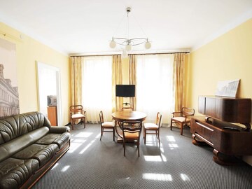 Lviv City Center Apartamento | Cosiest Apartment Central in Lychakivskyi District