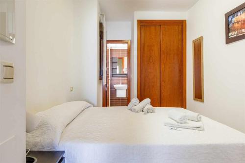 Caleta de Velez Apartamento | Costa del Sol Oriental, 1 dormitorio, Puerto Depor