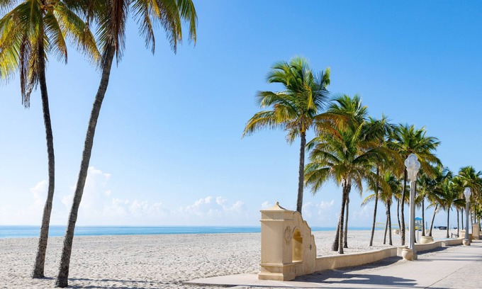 Hollywood Hotel | Costa Hollywood Beach Resort