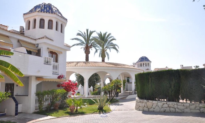 Los Arenales del Sol Casa | Costahispania 308