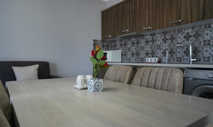 Vasilia Apartamento | Cosy 1+1 penthouse in the heart of longbeach Iskele sleeps up to 5 people