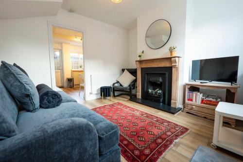 City Centre Casa | Cosy 2-Bedroom Townhouse - FREE Parking