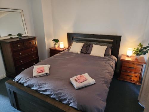 South Kalgoorlie Casa | Cosy 2 bedroom Unit in a secure gated complex